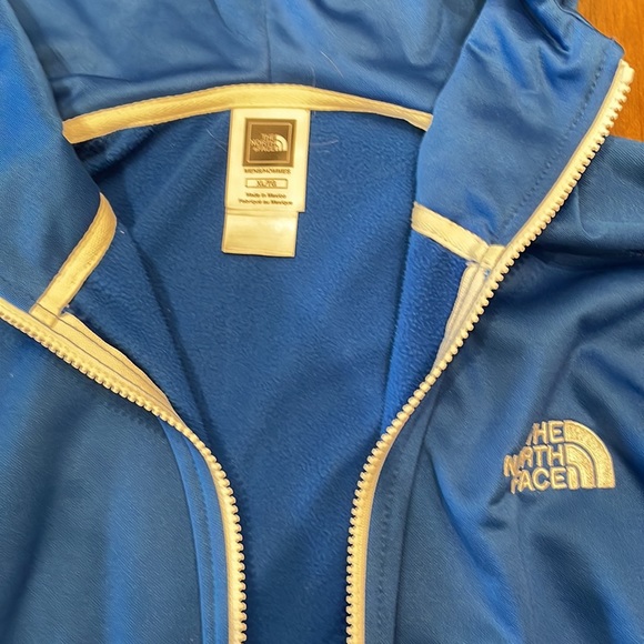 Men’s North Face Full Zip Hooded Sweatshirt - Picture 3 of 8